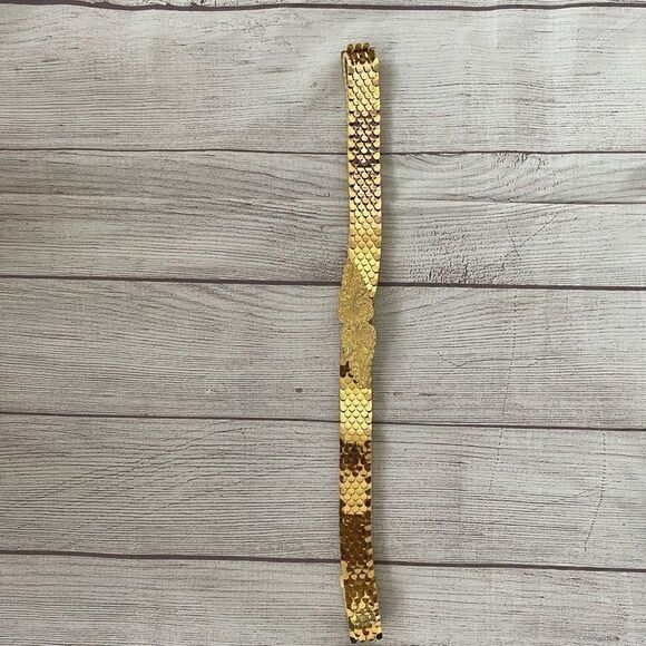 Gold scale belt w/decorative leaf buckle elastic stretch & clasp hook closure - Picture 9 of 9